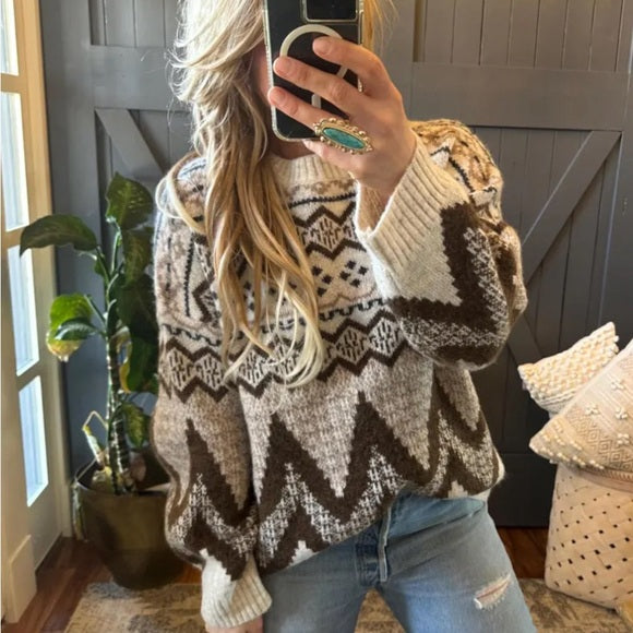 Western Pullover Sweater Model Selfie with Jeans
