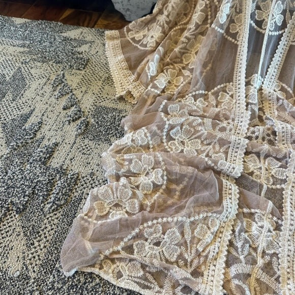 Close Up Western Bohemian Embroidered Cardigan