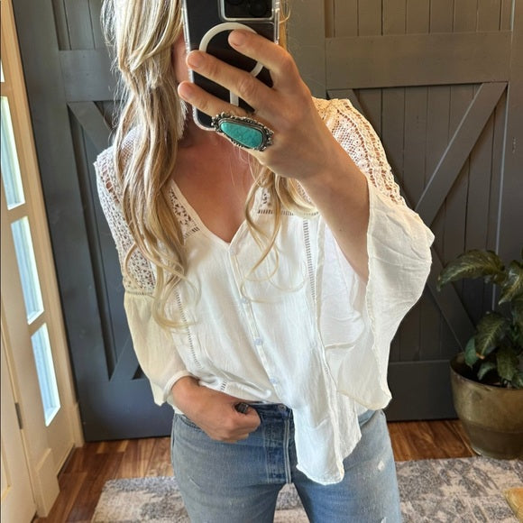 Thorp White Lace Button Front Crochet Western Blouse - Lavender Tribe