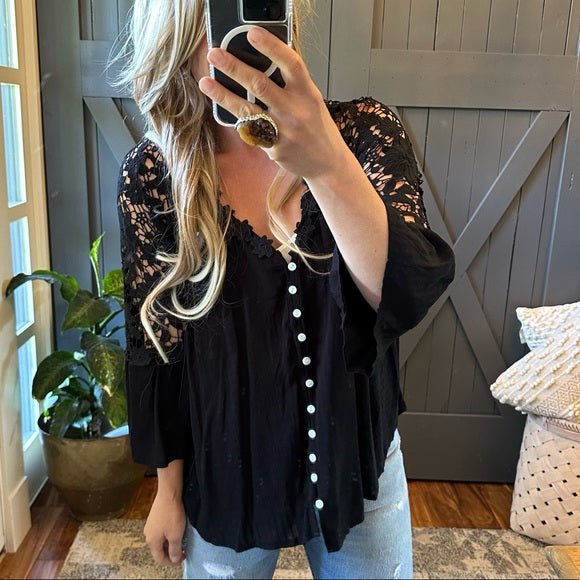 Roslyn Black Lace Long Sleeve Button Front Blouse