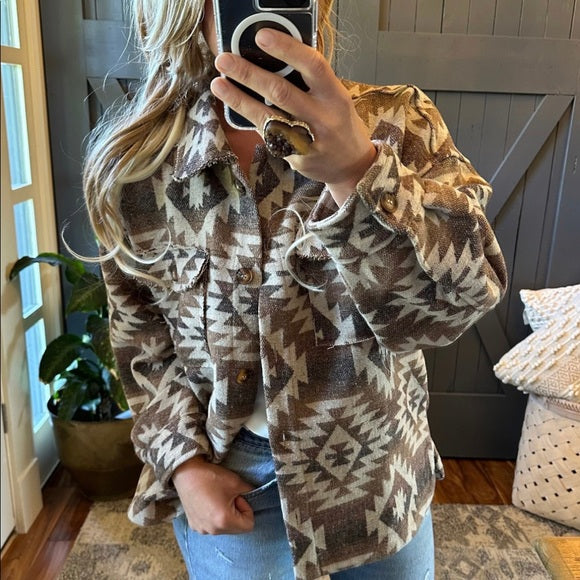 Mill Creek Aztec Tribal Print Shacket Shirt Jacket