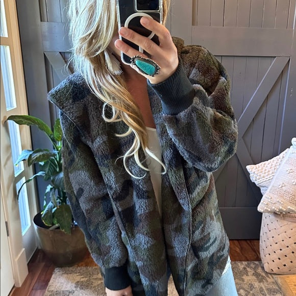 Feather Lodge Camo Hooded Cardigan Sweater Coat