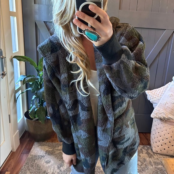 Feather Lodge Camo Hooded Cardigan Sweater Coat