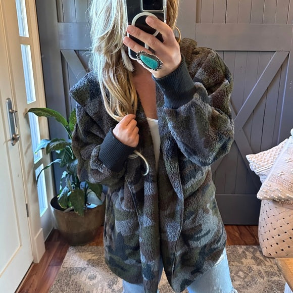 Feather Lodge Camo Hooded Cardigan Sweater Coat
