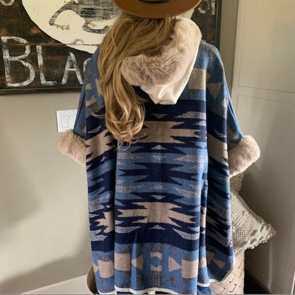 Dunlap Hooded Cloak Sweater Jacket in Blue