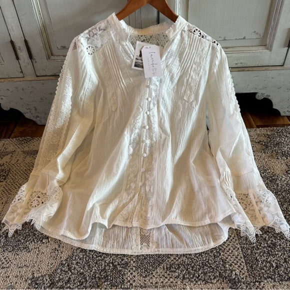 Jackson Crochet Lace Button Front Blouse - Lavender Tribe