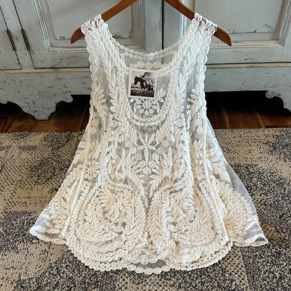 White Lace Sleeveless Blouse Tank - Lavender Tribe