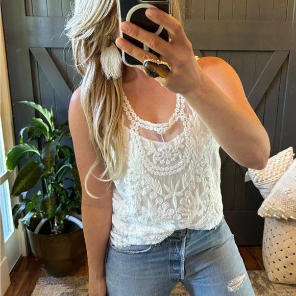 White Lace Sleeveless Blouse Tank - Lavender Tribe