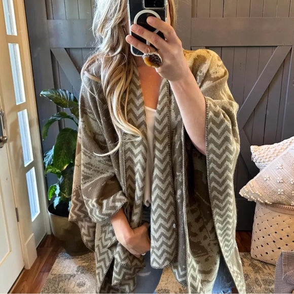 Western Geometric Cozy Blanket Cardigan Sweater