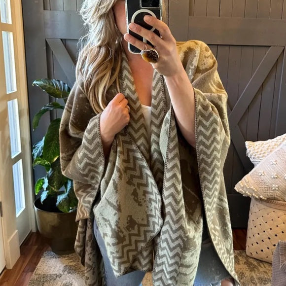 Western Geometric Cozy Blanket Cardigan Sweater