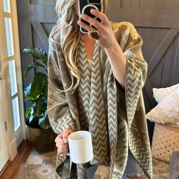 Western Geometric Cozy Blanket Cardigan Sweater