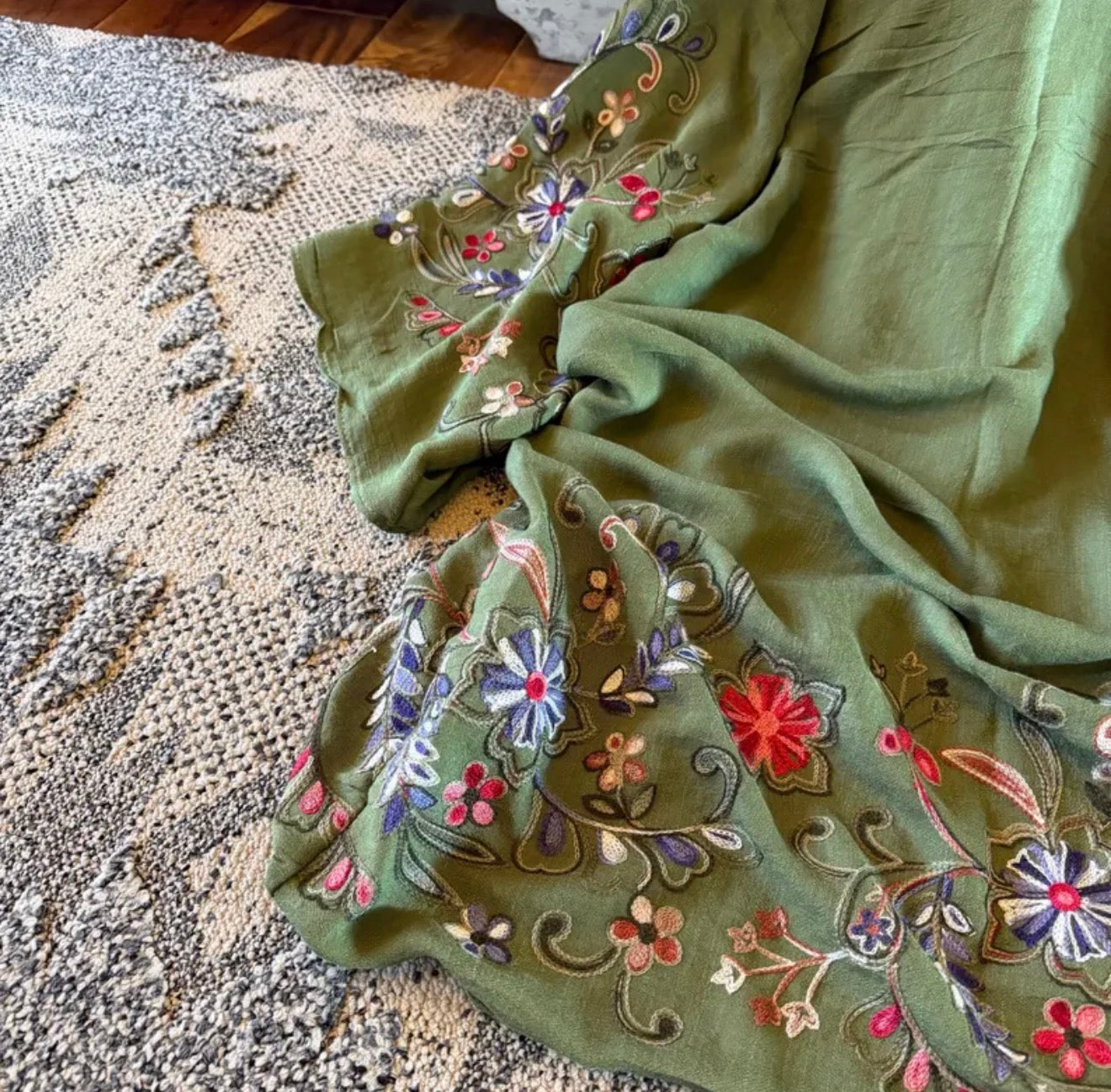 Twisp Embroidered Floral Green Cardigan Kimono - Lavender Tribe