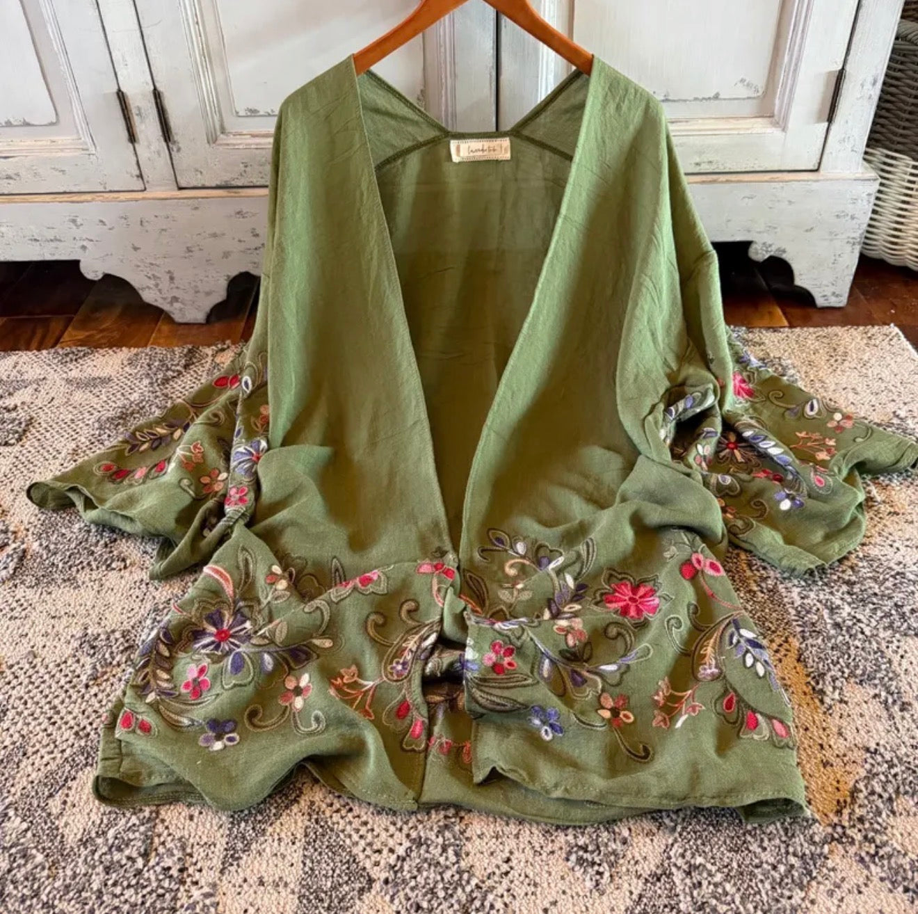 Twisp Embroidered Floral Green Cardigan Kimono - Lavender Tribe