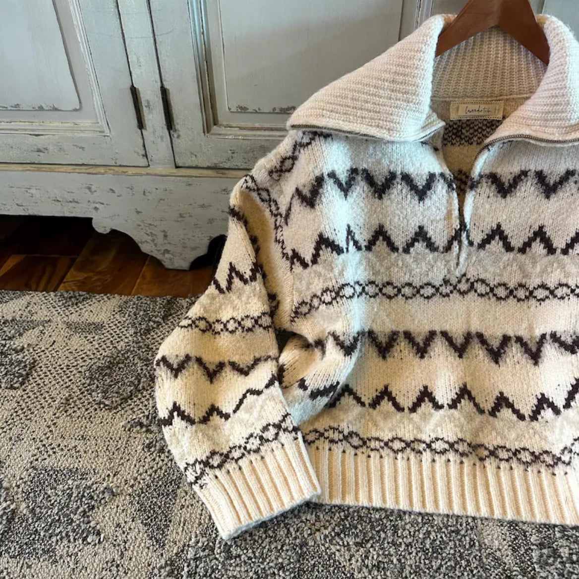 Knitted Half Zip Front Geometric Sweaer