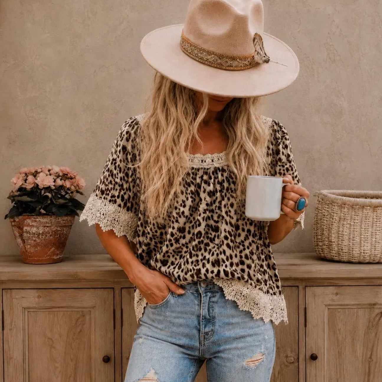 Model Animal Leopard Print Feminine Cotton Blouse