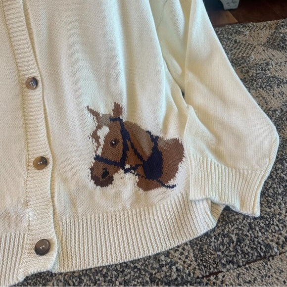 Close Up Horse Knit