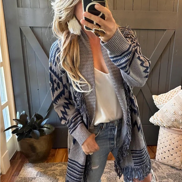 Blonde Model Outfit 