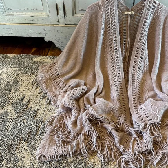 Detail View Grey Handmade Cardigan 