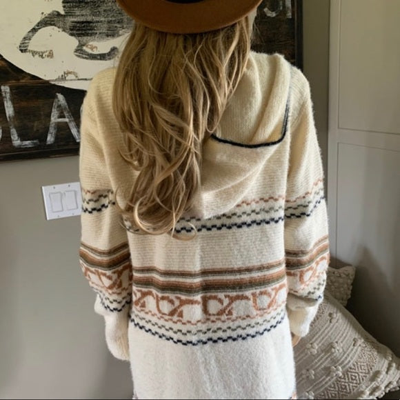 Oak Ridge Cozy Oversized Hooded Cardigan Sweater in Cream