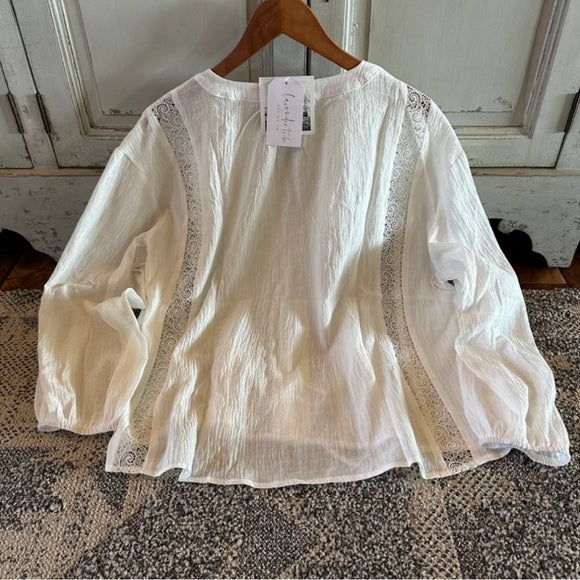 Robinson Canyon White Lace Blouse