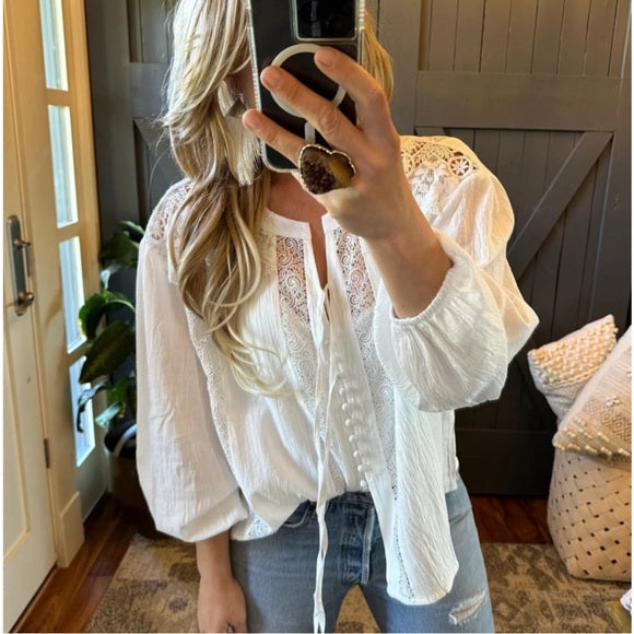 Robinson Canyon White Lace Blouse